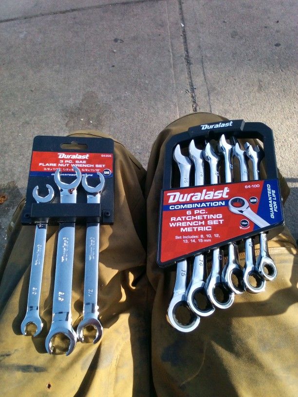 Assorted Wrenches 