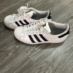 Adidas Superstar Sz 9