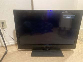 32” Flatscreen TV