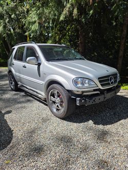 2000 Mercedes-Benz M-Class
