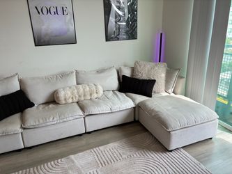 VANOMI white cloud couch