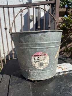 Brinkmann 12 QT Glavanized Construction Bucket Pal Vintage 