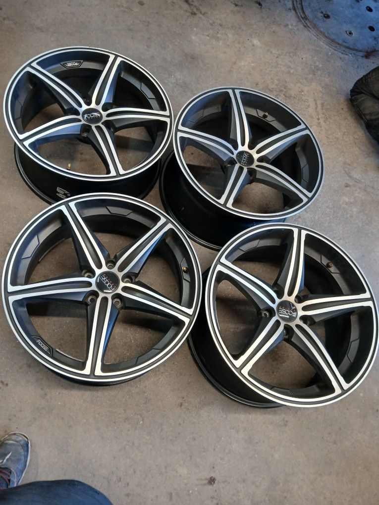 20in Staggered 5x120