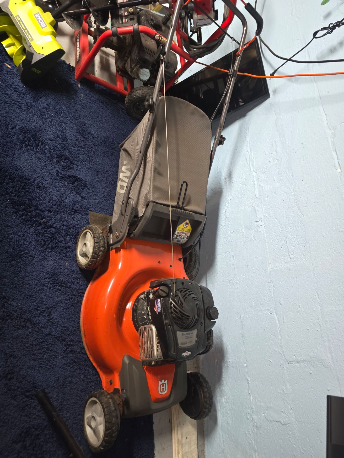 Husqvarna all-wheel drive