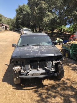 04 Ford Explorer 4.6L for Parts