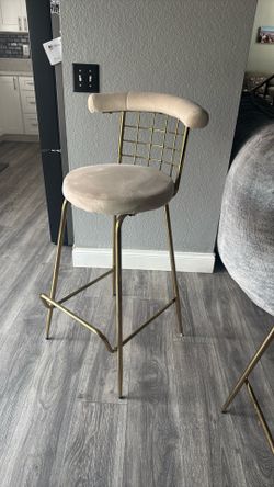 Bar Stools Set