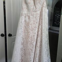 Galina Wedding Dress (Davids Bridal)