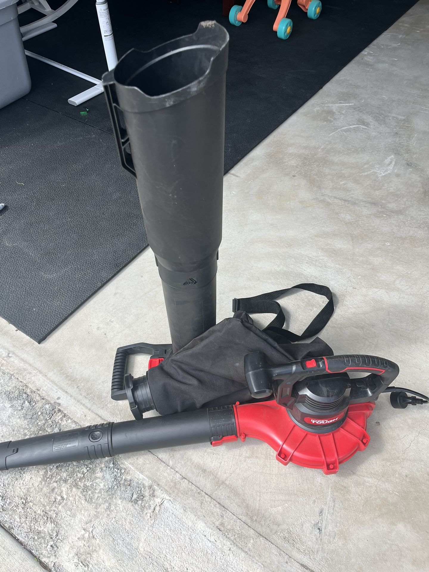 Leaf blower With Pick Up Bag & Suction