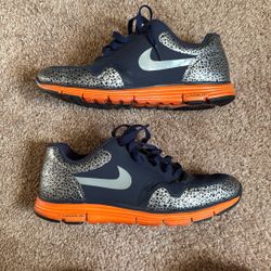 Nike Men’s Lunar Safari Size 9