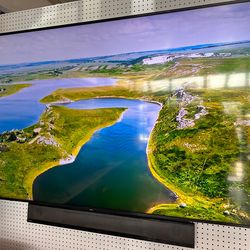 Samsung 82 inch smart Tv