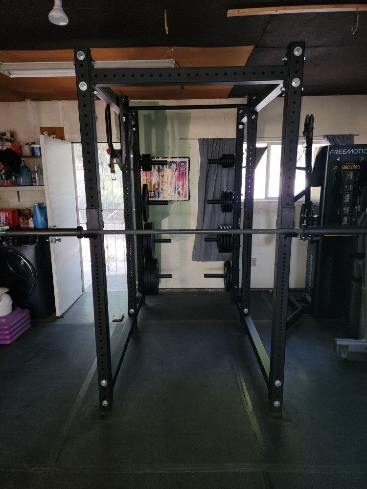 Rogue Fitness RML-690 Power Rack