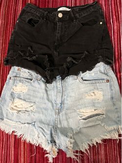 Lot of 2 - girls destroyed shorts - size 2