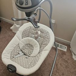 Graco Electric Baby Swing