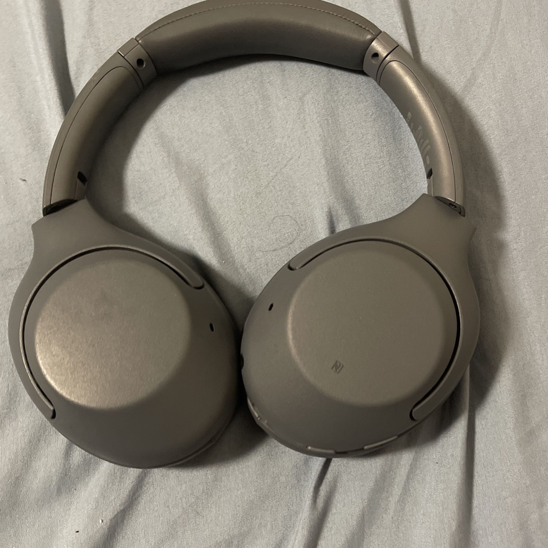 Sony Headphone WH -xB900N