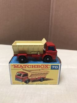 Matchbox #70 Grit Spreader With Box