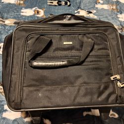 Solo Black Rolling Computer Bag