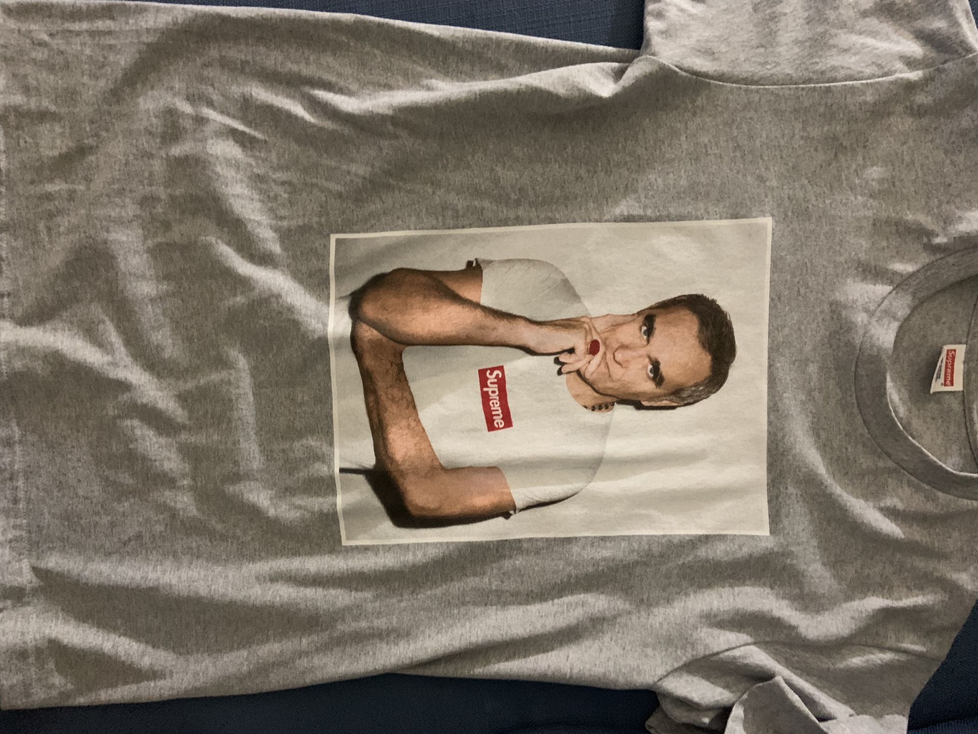 Men’s supreme t shirt