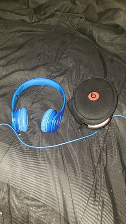Beats solo HD by dr. dre