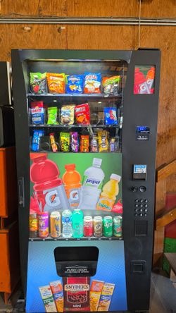 Combo Snack and Drink Vending Machine