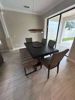 Dinning table