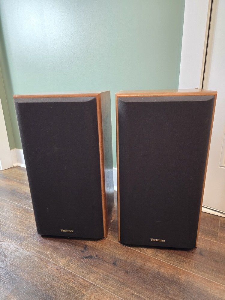 Technics SB-CR33 , 2 Way Speaker System, Pair (2 speakers)