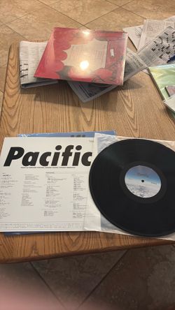 Pacific Vinyl Mint