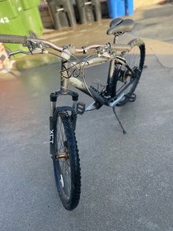 Northrock XC6 mountain bike