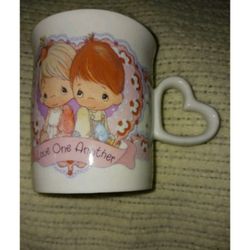 Precious Moments Coffee Cup V-Day Cute!