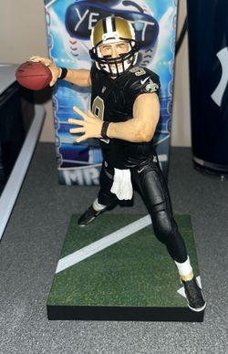 McFarlane NFL Series 23 Drew Brees - New Orleans Saints Action Figure