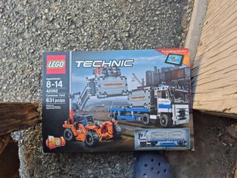 Lego technic container yard