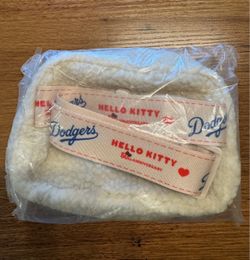 Dodgers x Hello Kitty Sherpa Fanny Pack