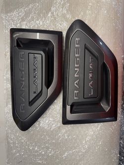 019-23 Ford Ranger Lariat side Fender Vent Badges