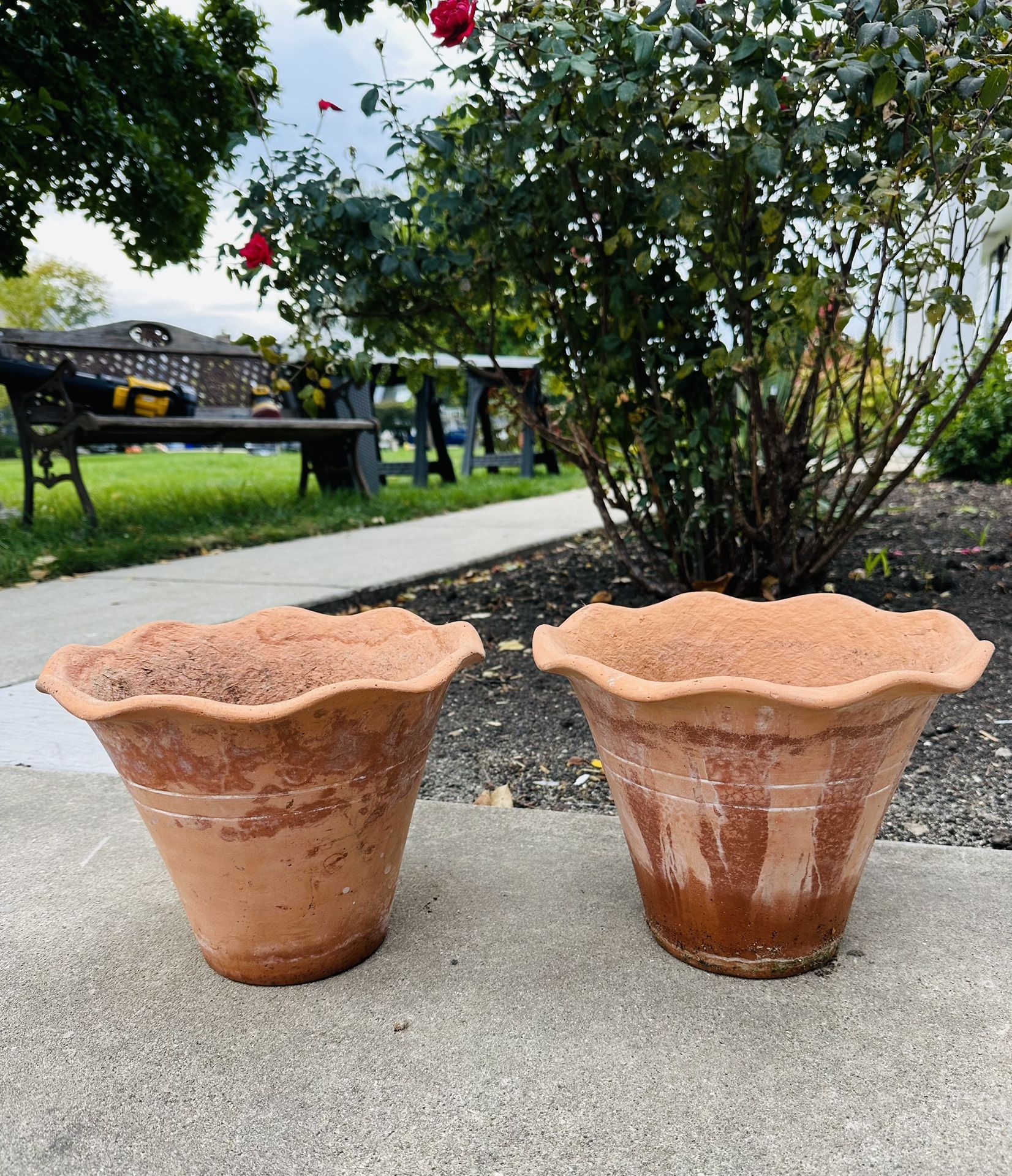 2 Terracotta Clay-based Ceramic Planter Pots H8.5/W11 $10 each