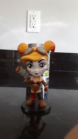 Lil Bombshells DC Comics Vinyl Figures