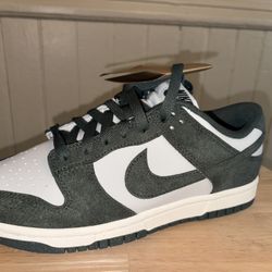 Nike Dunk Low Vintage Green