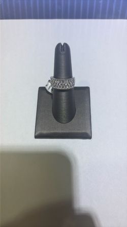 Silver diamond ring