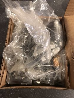 Head bolts 350