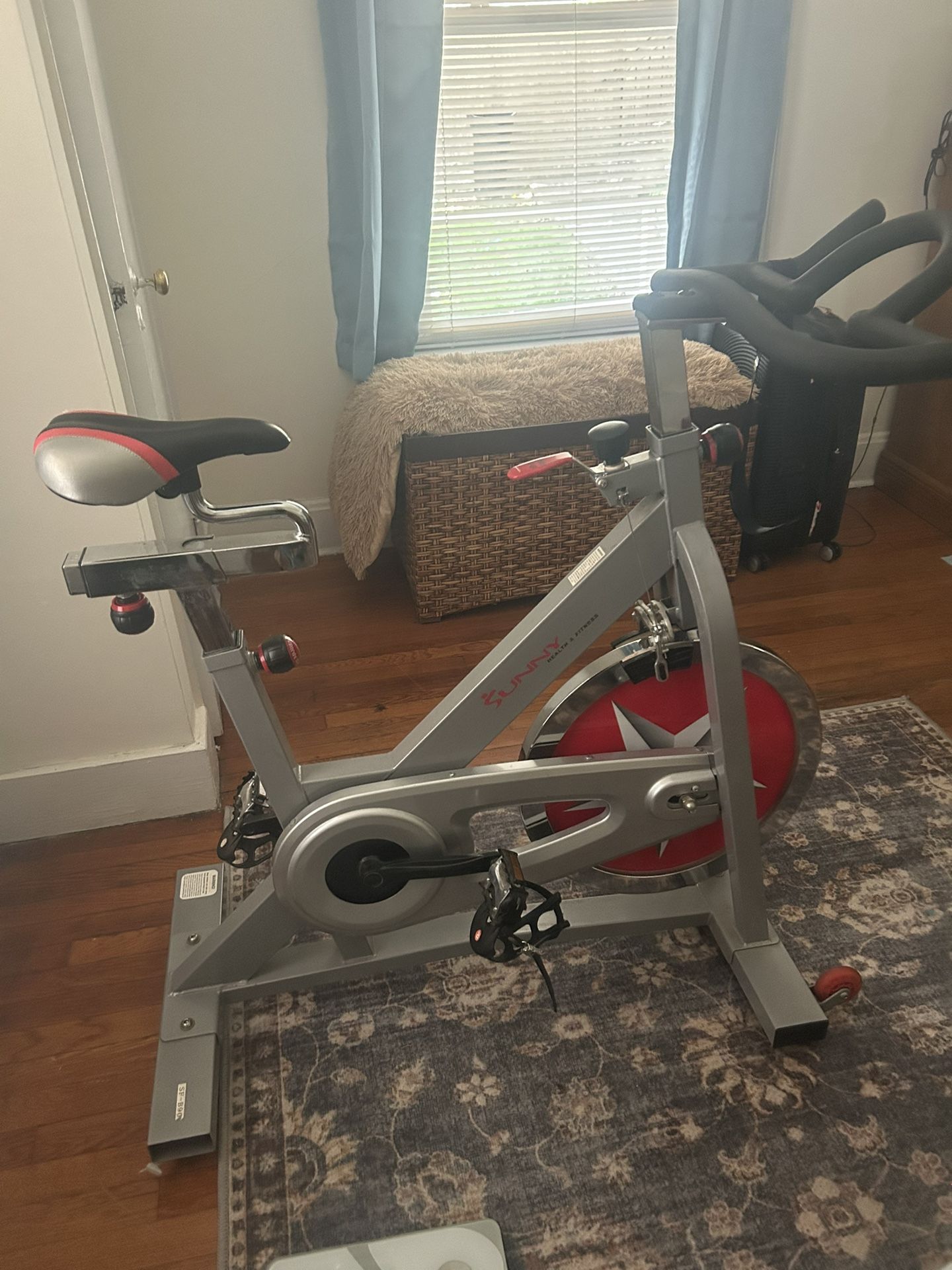 cycling bike Sunny Health & Fitness