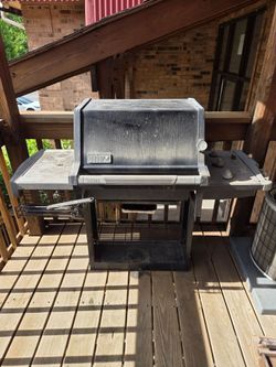 Free Silver Weber Grill barbecue bbq