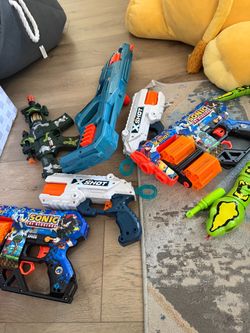 Boy toys nerf
