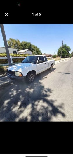 200 GMC Sonoma