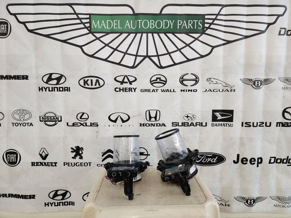 2015-2022 LEFT & RIGHT DODGE CHALLENGER HEADLIGHT AIR INTAKE AIR REGULATOR- LEFT &RIGHT