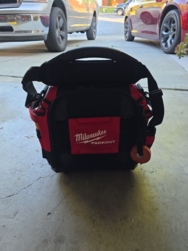 Milwaukee Structured Tool Bag
