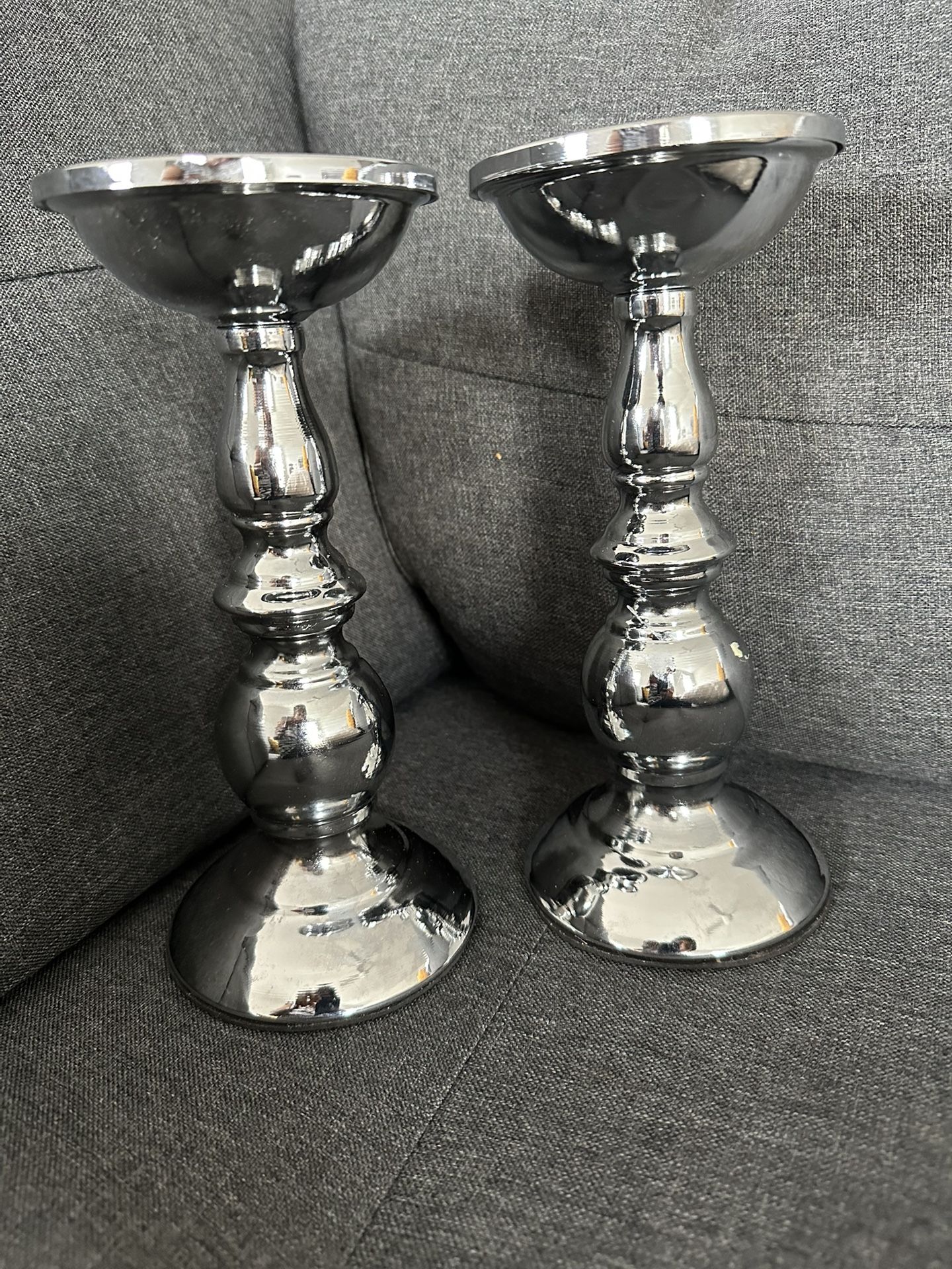 Candle Holder - Silver Pillar Candle Holder