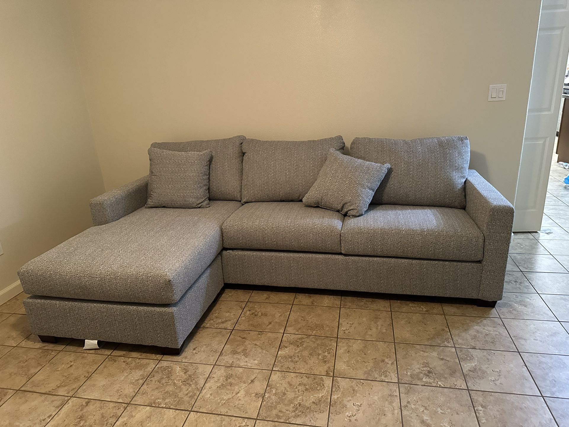 BRAND NEW Sofa