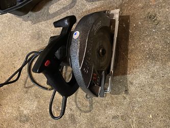 Skill Saw - Electric. Make your Best Offer. 