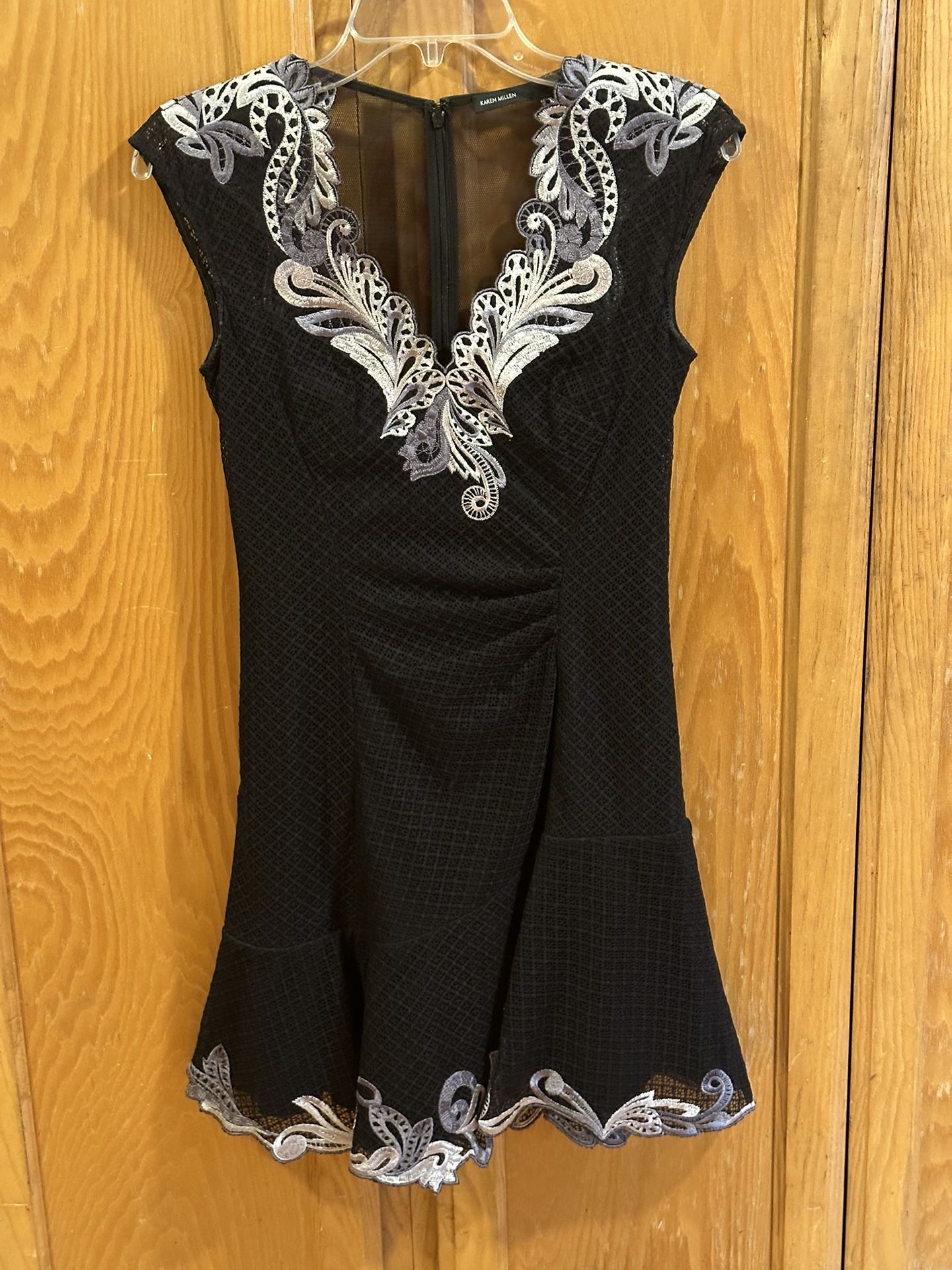 Beautiful Karen Millen Elegant Black Dress with Silver & Gray Embroidery US Size 6