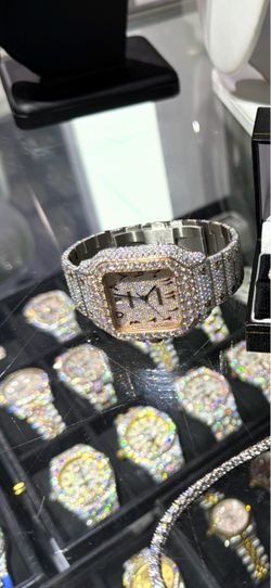 Custom Automatic Stainless Iced-Out Watch (Moissanite) - Full Set