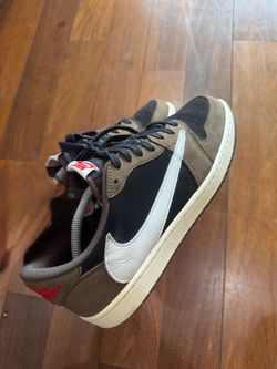 Travis Scott Mocha Lows - US Men's 11.5-12 size