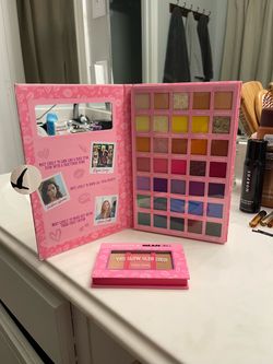 New Mean Girls Makeup Palettes